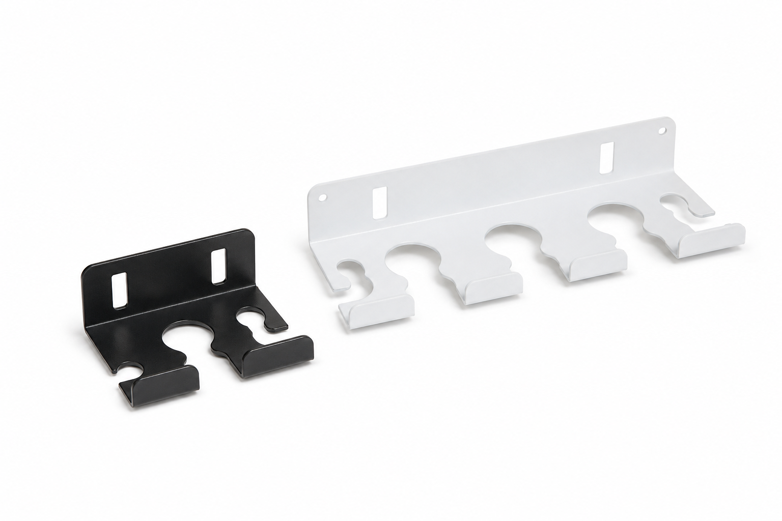 Soporte metálico de cables para pegboard